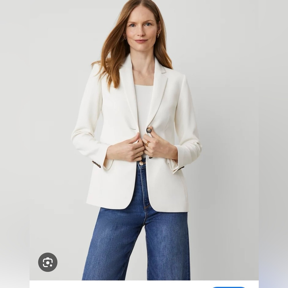 Ann Taylor White Blazer Professional Tailored Design